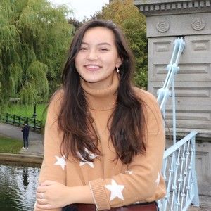 Meet your Posher, Emma